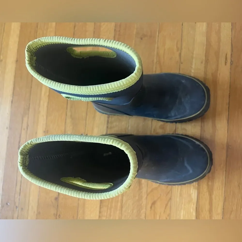 Bogs Kids Grasp Solid waterproof insulated rain snow boots navy blue -30 4 37